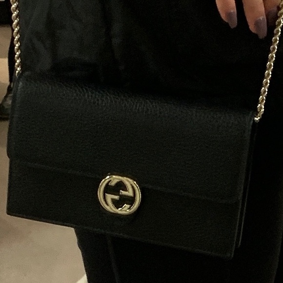 Gucci Handbags - Gucci crossbody bag